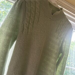 Vintage mint green mock neck, T O I  100% acrylic sweater size small